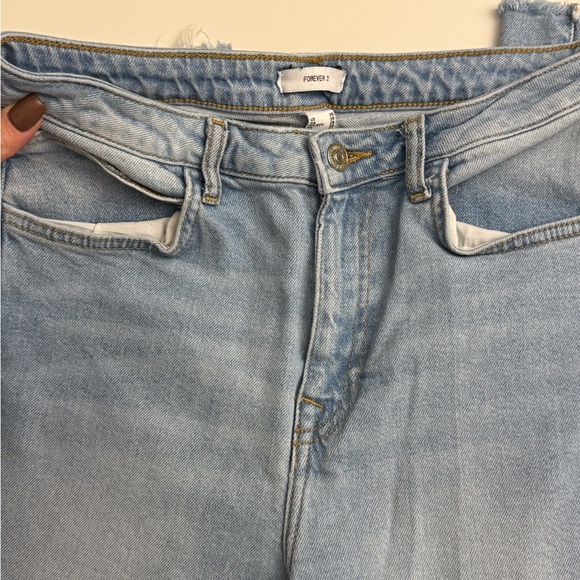 Forever 21 Light Blue Frayed Hem Flare Jeans Size 28 - Picture 5 of 6